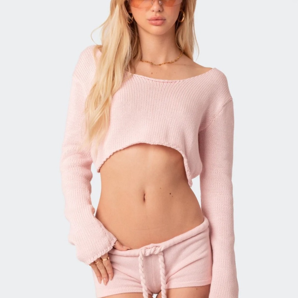 Edikted Staycation Cropped Knit Top
